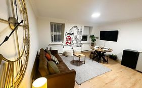 Flat 6 Stay In Aldgate